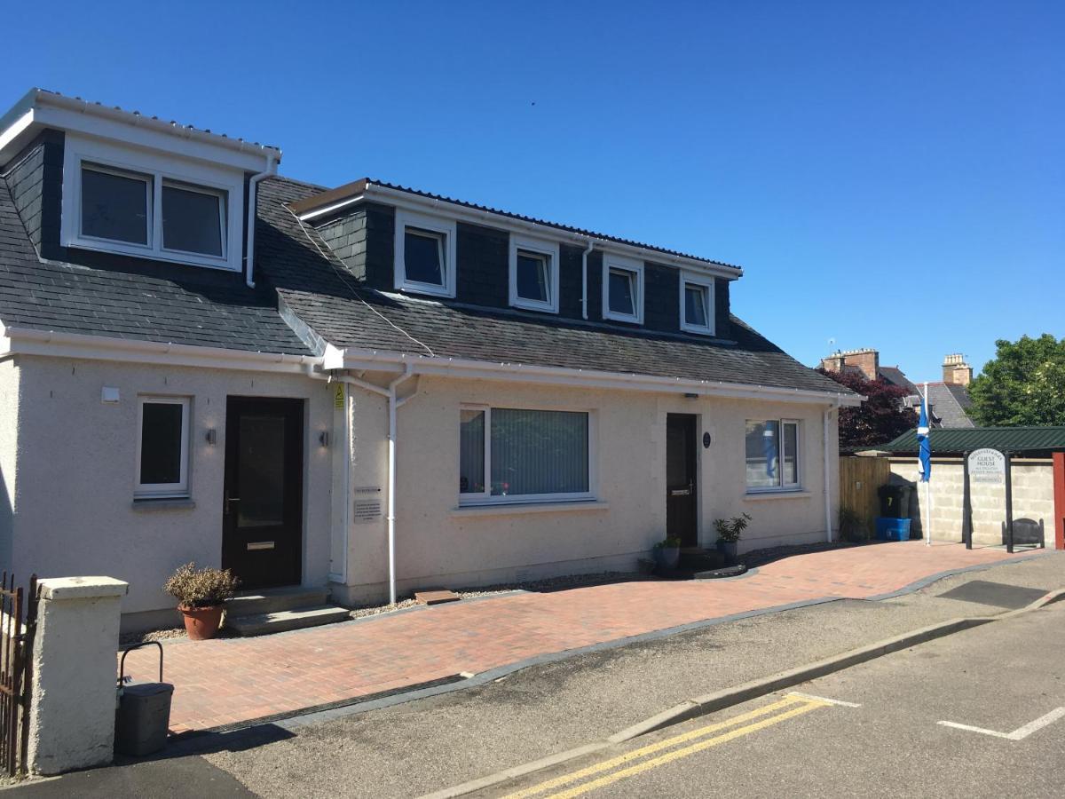 Silverstrands Guest house Inverness